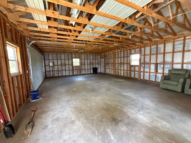 20304 N Hwy 5, Mountain View, AR 72560