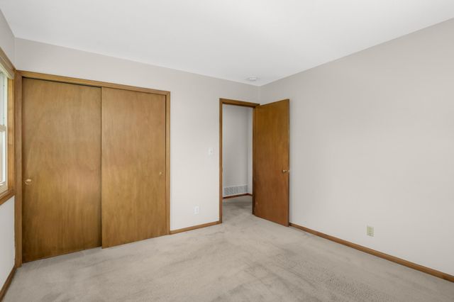 6751 Madison Street NE, Fridley, MN 55432