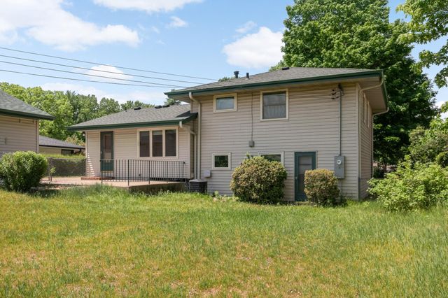 6751 Madison Street NE, Fridley, MN 55432
