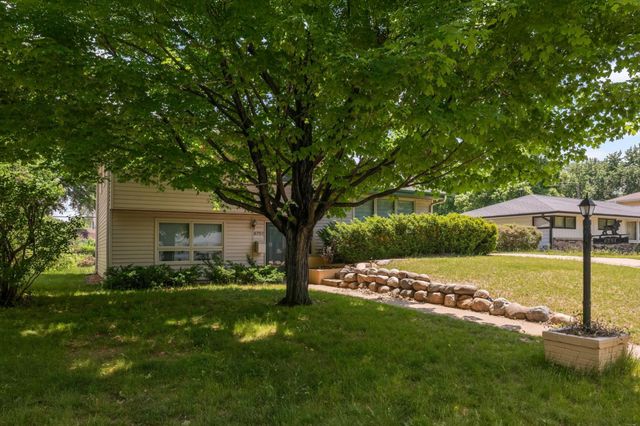 6751 Madison Street NE, Fridley, MN 55432