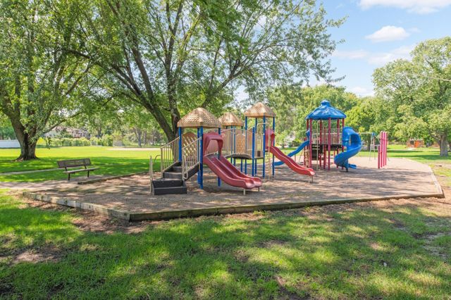6751 Madison Street NE, Fridley, MN 55432