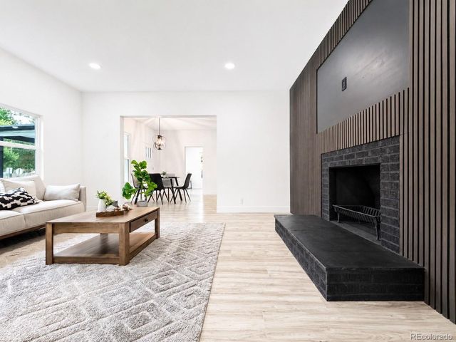 5755 W 43rd Ave, Denver, CO 80212