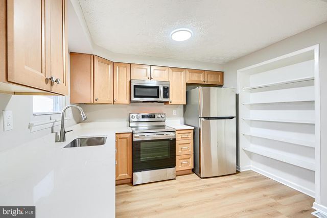 422 MACHIAS PL, Baltimore, MD 21220