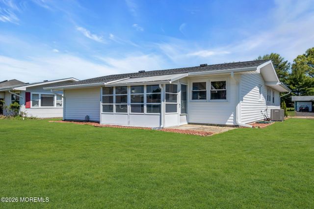 140 Clay Circle, Brick, NJ 08724
