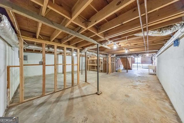 3072 Vandiver Drive, Marietta, GA 30066