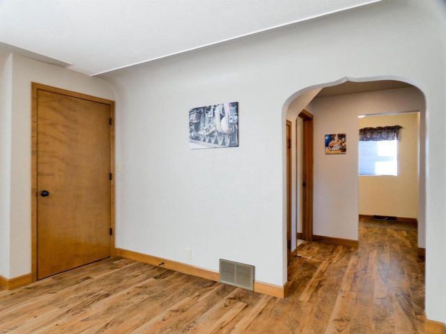 2238 GOLDEN GLOW ROAD, De Pere, WI 54115