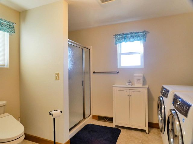 2238 GOLDEN GLOW ROAD, De Pere, WI 54115