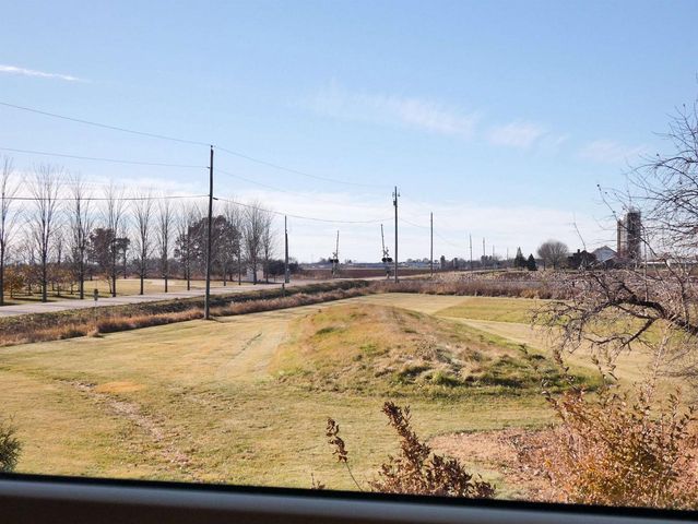 2238 GOLDEN GLOW ROAD, De Pere, WI 54115