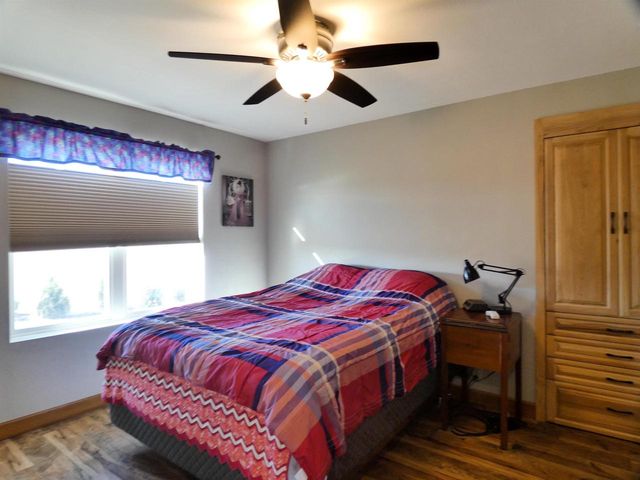 2238 GOLDEN GLOW ROAD, De Pere, WI 54115