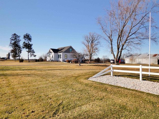 2238 GOLDEN GLOW ROAD, De Pere, WI 54115
