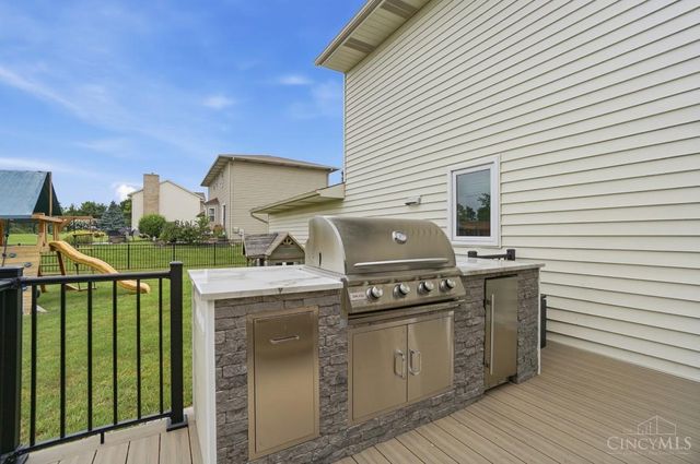 7857 Bayer Drive, West Chester, OH 45069