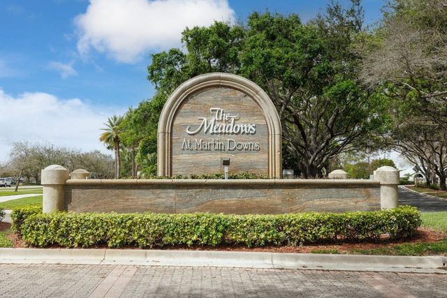 2275 SW Mayflower Drive, Palm City, FL 34990