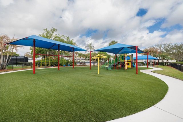 2275 SW Mayflower Drive, Palm City, FL 34990