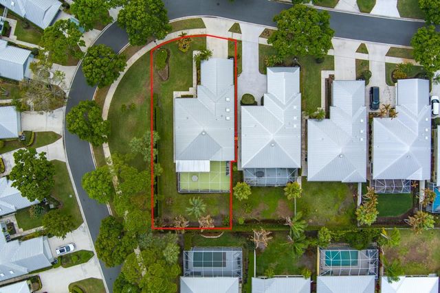 2275 SW Mayflower Drive, Palm City, FL 34990