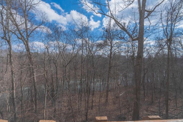 9465 S Pointe Retreat Drive, Bloomington, IN 47401