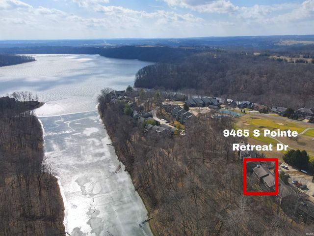 9465 S Pointe Retreat Drive, Bloomington, IN 47401