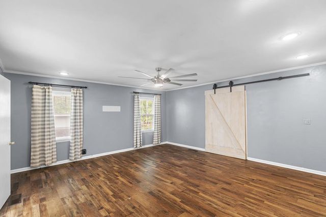 514 S Main, Headland, AL 36345