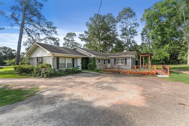514 S Main, Headland, AL 36345