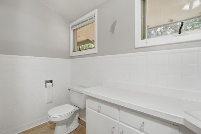 104 Mark Drive NE, Hutchinson, MN 55350