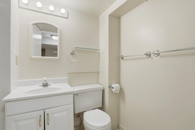 104 Mark Drive NE, Hutchinson, MN 55350