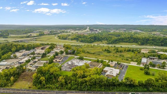 1329 E Schaaf Road, Brooklyn Heights, OH 44131