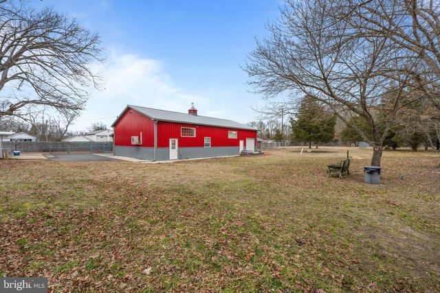 2981 N DELSEA DR, Vineland, NJ 08360