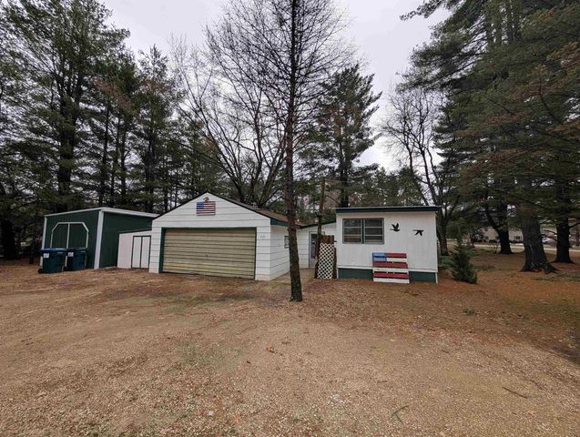 231 WOOD STREET, Redgranite, WI 54970