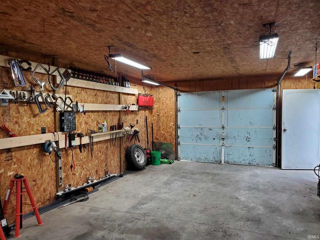 4026 W US Hwy 50, Mitchell, IN 47446