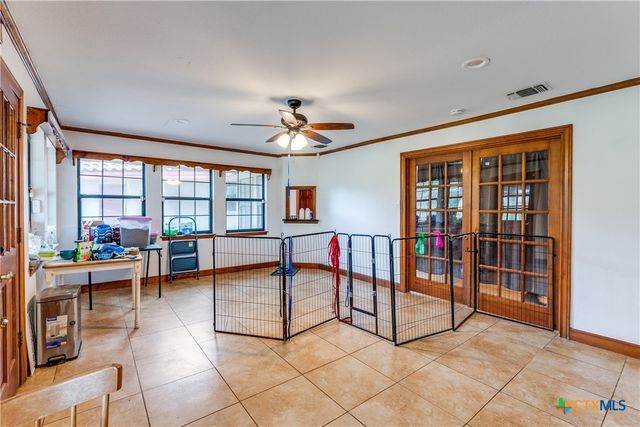 8470 Park Lane Drive, San Antonio, TX 78266