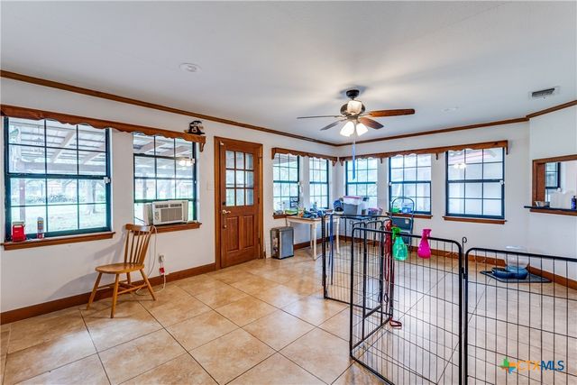 8470 Park Lane Drive, San Antonio, TX 78266