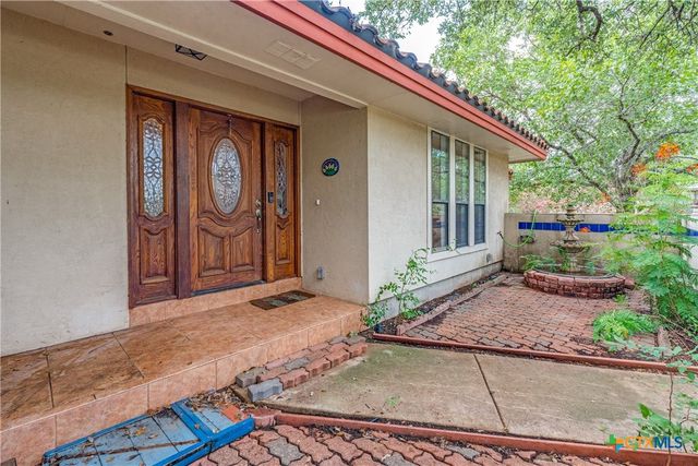 8470 Park Lane Drive, San Antonio, TX 78266