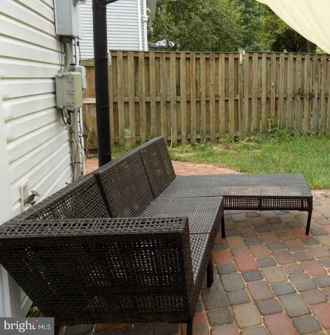 5920 SPRUCE RUN CT, Centreville, VA 20121