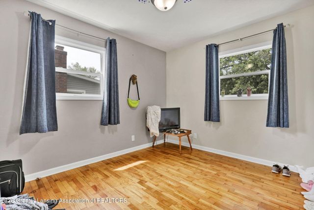 2053 Phillips Avenue, Holt, MI 48842