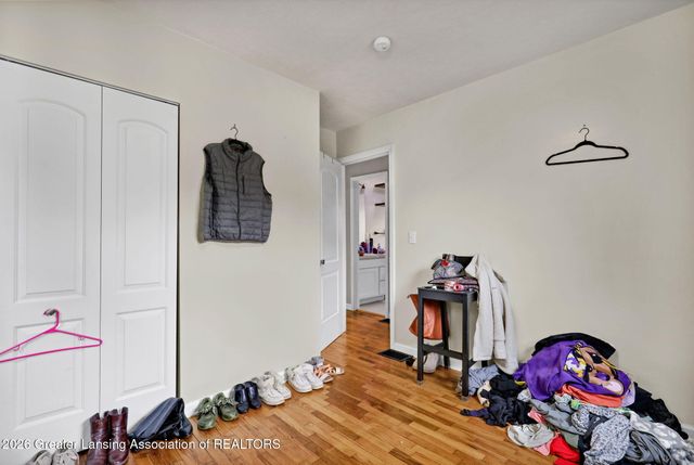 2053 Phillips Avenue, Holt, MI 48842