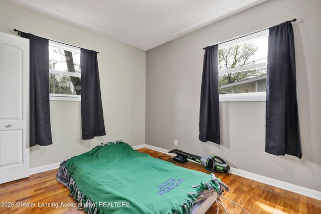 2053 Phillips Avenue, Holt, MI 48842