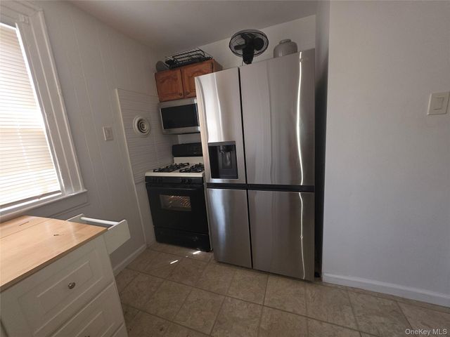 968 Albany Avenue, Brooklyn, NY 11203