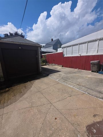 968 Albany Avenue, Brooklyn, NY 11203