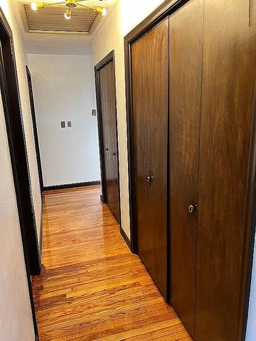 6530 Paw Paw Avenue, Coloma Twp, MI 49038