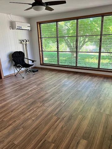 6530 Paw Paw Avenue, Coloma Twp, MI 49038