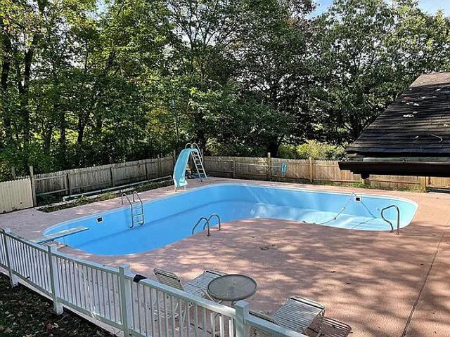 6530 Paw Paw Avenue, Coloma Twp, MI 49038