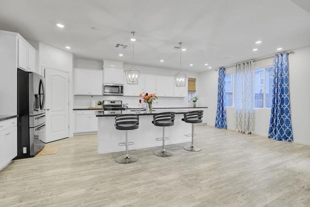 5437 Prewett Ranch Drive, Antioch, CA 94531