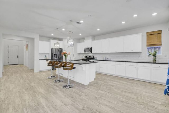 5437 Prewett Ranch Drive, Antioch, CA 94531