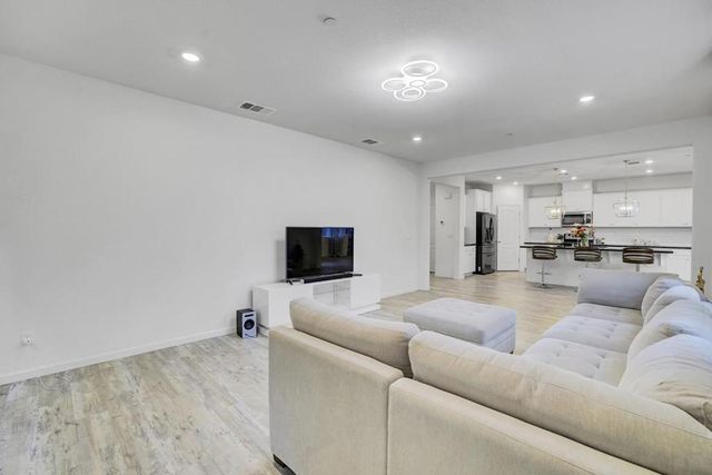 5437 Prewett Ranch Drive, Antioch, CA 94531