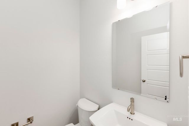 2086 S Border Way, Meridian, ID 83642