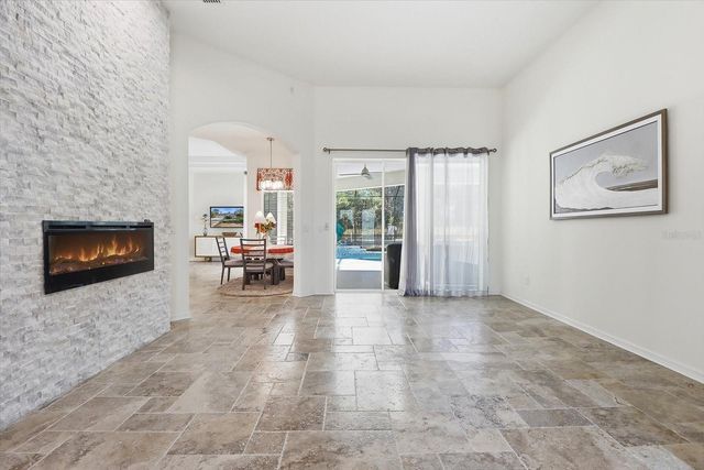 4651 N MAPLEVIEW WAY, Beverly Hills, FL 34465