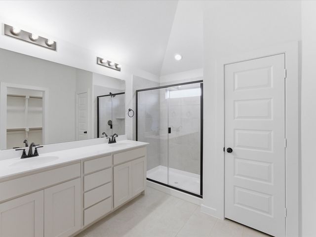 1537 Dresser Street, Graham, TX 76450