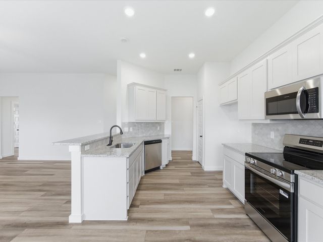 1537 Dresser Street, Graham, TX 76450