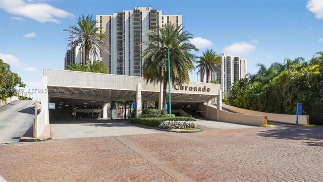 20335 W Country Club Dr 502, Aventura, FL 33180