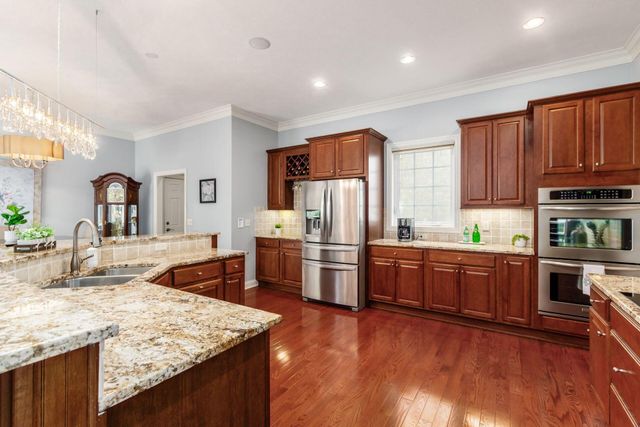 9066 Mediterra Place, Dublin, OH 43016