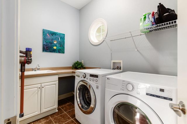 9066 Mediterra Place, Dublin, OH 43016
